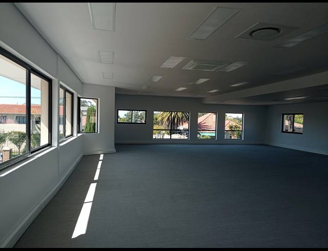 190M² OFFICE TO LET IN CLAREMONT